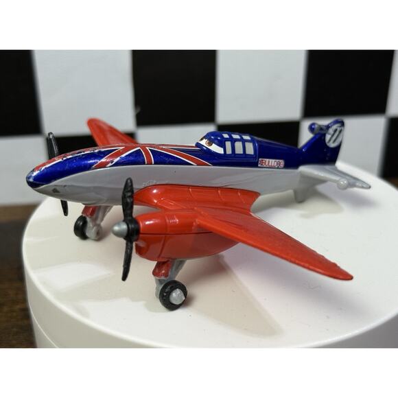 Mattel Other - Mattel Disney Pixar Planes 1:55 Bulldog #11 British Racer 2